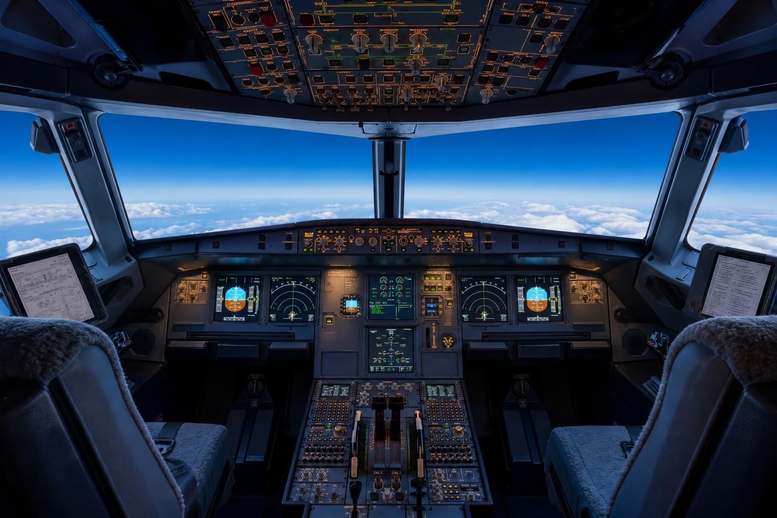 Un avion effectue un demi-tour après un incident provoqué par une enceinte Bluetooth à bord, soulevant des questions sur la sécurité des appareils électroniques en vol.